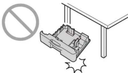 PANASONIC DPMB300EU - Précaution d'utilisation du bac d'alimentation standard - 1