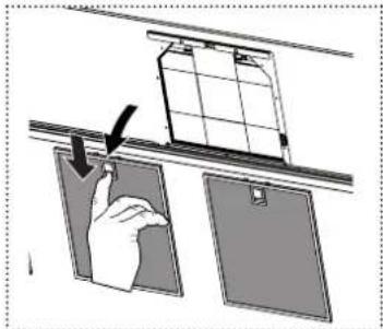 FRANKE FS TS 606 W XS - Cleaning the grease filter - 2