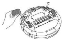 eufy RoboVac R550C - Clean the Side Brushes - 1