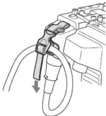 SONY CAFB70 - Pour utiliser la sangle d'attache de cable - 4