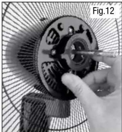 HONEYWELL HSF600W - MONTAJE DE LA PARTE SUPERIOR DEL VENTILADOR - 6