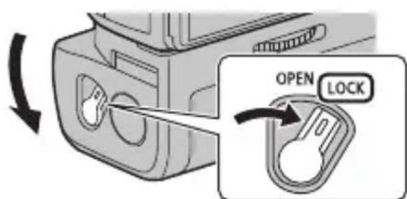 PANASONIC Lumix DMWBGS1 - Inserimento/Rimozione della batteria - 2