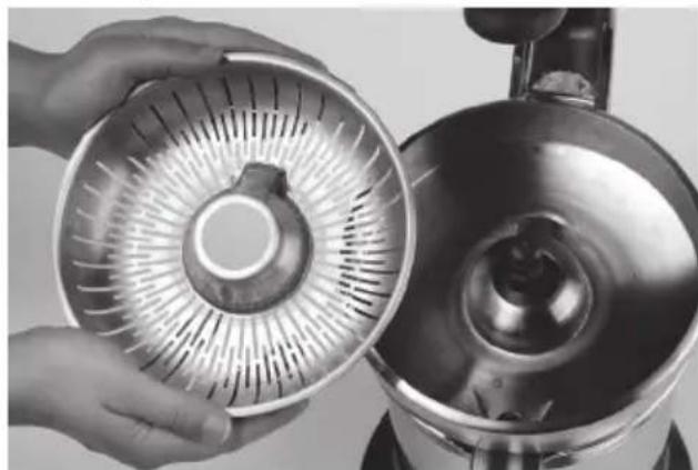SAGE The Citrus Press Pro SCP800 - ENSAMBLAJE DEL EXPRIMIDOR - 3