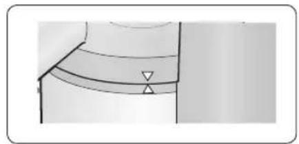 PANASONIC MJL700 - Rimontare la ciotola per il succo sull'alloggiamento motore. - 1