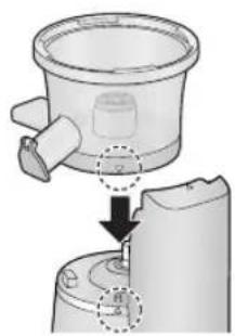 PANASONIC MJL700 - Placera juicebunken på motorhuset. - 2