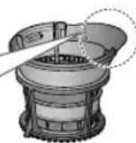 PANASONIC MJL501 - Montare le spatole rotanti e il filtro per succhi, poi posizionare tutto sulla ciotola per il succo. - 1