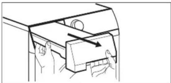 AEG TB5050TW - Svuotamento del contentatore dell'acqua - 2