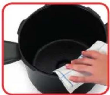 KRUPS Cook4Me+ Connect - KONDENSWASSERSCHALE EINSETZEN: - 1