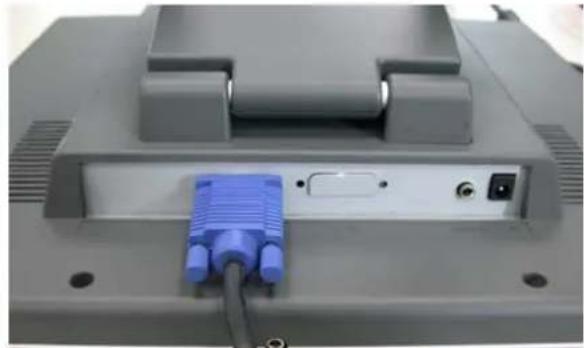 DGM L1715 - Hardwareinstallation - 1