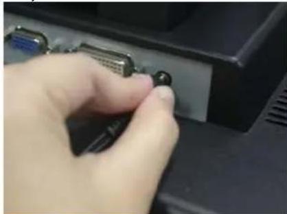 DGM L1718 - Hardware Installation Step by Step (VGA + DVI Version) - 4