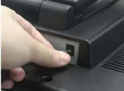 DGM L1718 - Hardware installatie stap per stap (VGA Versie) - 3