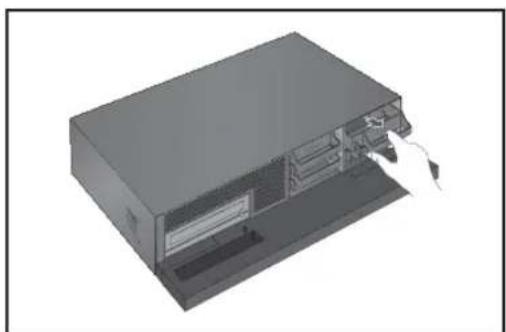 Hanwha SRD876D - Installation du disque dur - 6
