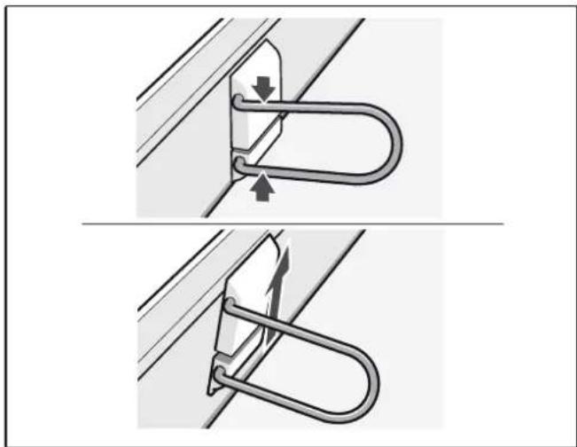 GAGGENAU RC242203 - Flaschenhalter herausnehmen - 1