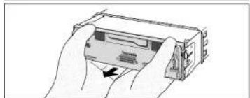 PANASONIC CQRG153U - ☐ To Remove the Unit - 10