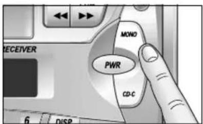 PANASONIC CQRG131U - Operación baja del radio - 6