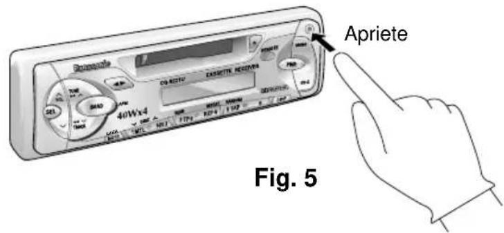 PANASONIC CQR221U - Como Quitar la Placa Frontal Removable - 1
