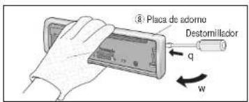 PANASONIC CQDPX153U - Para extraer el aparato - 2