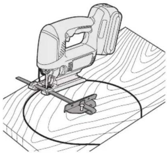 PANASONIC EY4541 - Ympyröiden sahaaminen - 1
