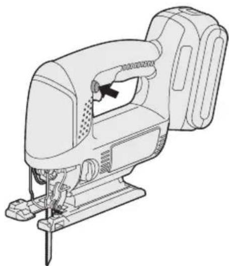 PANASONIC EY4541 - Akun kiinnittäminen tai irrottaminen - 3