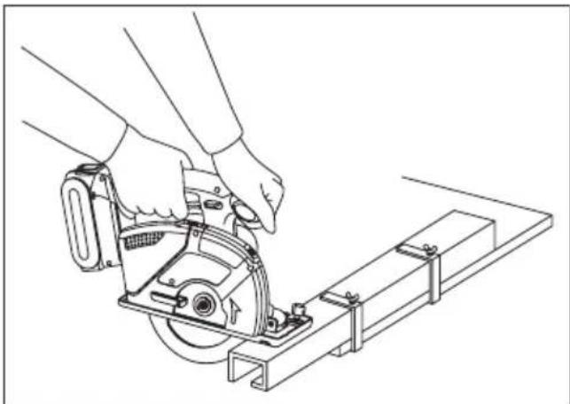 PANASONIC EY4542 - VAROITUS - 1