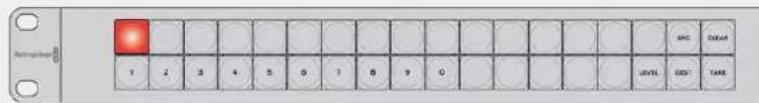 Blackmagic Design Universal Videohub 72 - Luz vermelha piscando - 1