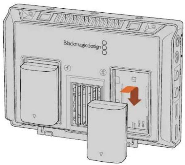 Blackmagic Design Video Assist 4K digital video recorder - AnschlieBen an das Stromnetz - 3