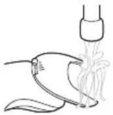 PHILIPS Series 6000 S6610 - Het baardstylerhulpstuk schoonmaken - 4