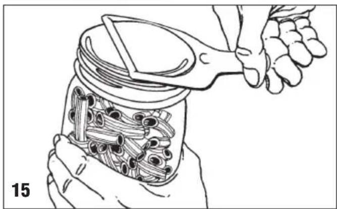 Solis Champion Magic Vac - ATTENZIONE : Non usare contenitori di plastica o di vetro che non siano idonei in quanto possono implo- dere sotto la depressione del vuoto della SOLIS CHAMPION, e potrebbero causare ferite. - 5