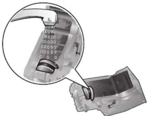 SIEMENS EQ.5 TE501505DE - Cleaning the brewing unit - 2