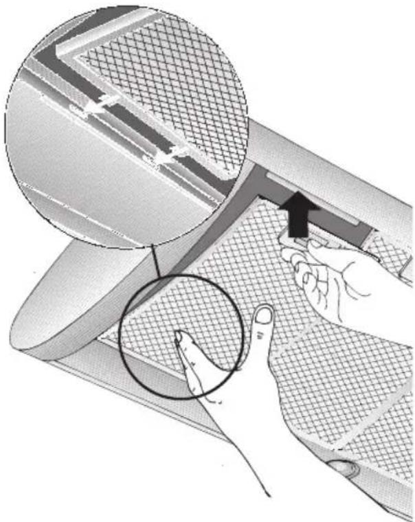 NEFF D9950N0 - Smontaggio e montaggio dei filtrini metallici per grassi: - 1
