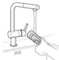 ELECTROLUX Pure C9 - CLEANING THE FILTERS - 2