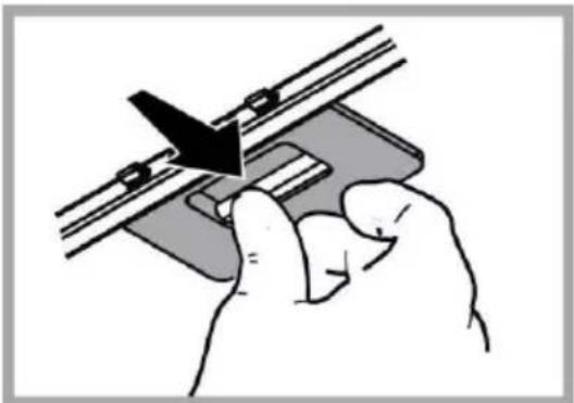 HOTPOINT HCT 64 F L SS - Entretien des filtres anti-graisses - 1