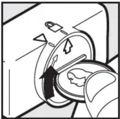 PETSAFE Bark Control PBC1910765 - To Insert and Remove the Battery - 2