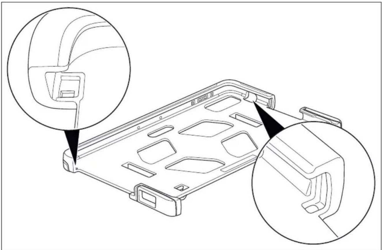 FUJITSU Stylistic Q508 - Insertion delatablettedanslacoquedepr TPUavecba ndoulière - 1