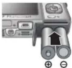 HP PhotoSmart M737 - Installation des piles - 1