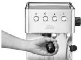 Solis Personal Barista 1150 - MISE EN PLACE DU PORTE-FILTRE - 2