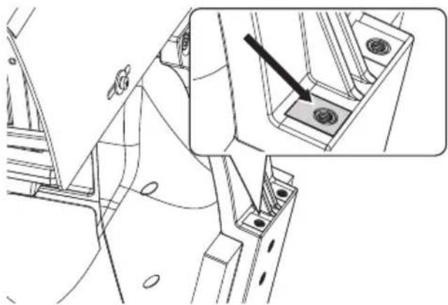 Videotec Ulisse Radical - Fitting the illuminator on the bracket - 1