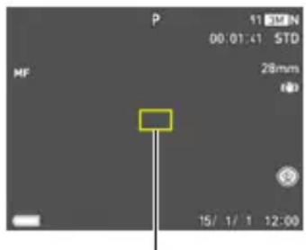 CASIO Exilim EX10 - 2.一边看着显示屏上的影像，一边用[4]（更近）和[▶]（更远）调节聚焦。 - 1