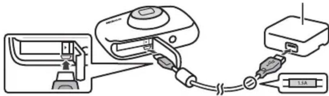 NIKON Coolpix W150 - Retrait de l'accumulateur ou de la carte mémoire - 2