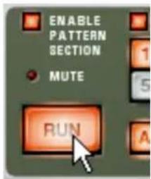 PROPELLERHEAD Reason Essentials 2.0 - Comment le séquenceur à pattern de Redrum s'intègre avec le séquenceur principal - 2