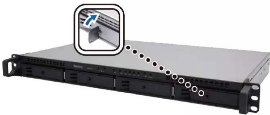 SYNOLOGY RS819 - Installation des disques - 5