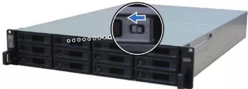 SYNOLOGY SA3400 - Installation des disques - 5