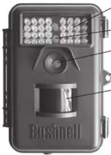 BUSHNELL Trophy Cam Essential - INSTALLAZIONE DELLE BATTERIE E DELLA SCHEDA SD - 2