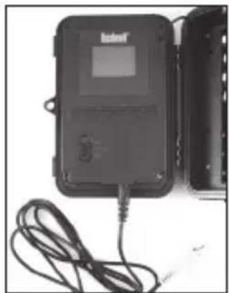 BUSHNELL Trophy Cam Essential - Visionner les photos/videos sur un monitreur videoe externe - 1