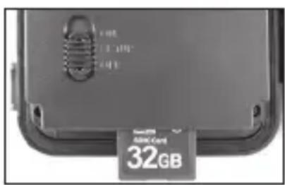BUSHNELL Trophy Cam HD 2013 - Einlagen der SD-Karte - 1