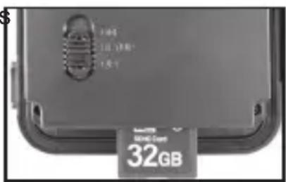 BUSHNELL Trophy Cam HD 2013 - Insertar una tarjeta SD - 1