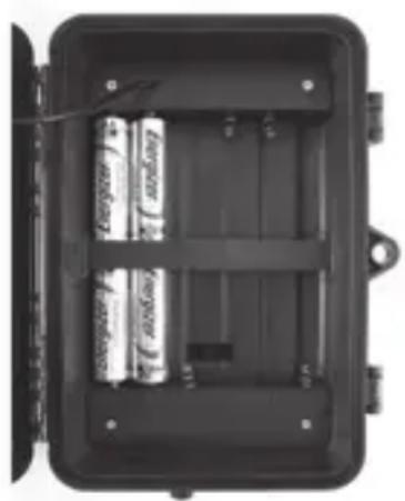 BUSHNELL Trophy Cam HD Max - Mise en place des piles - 2