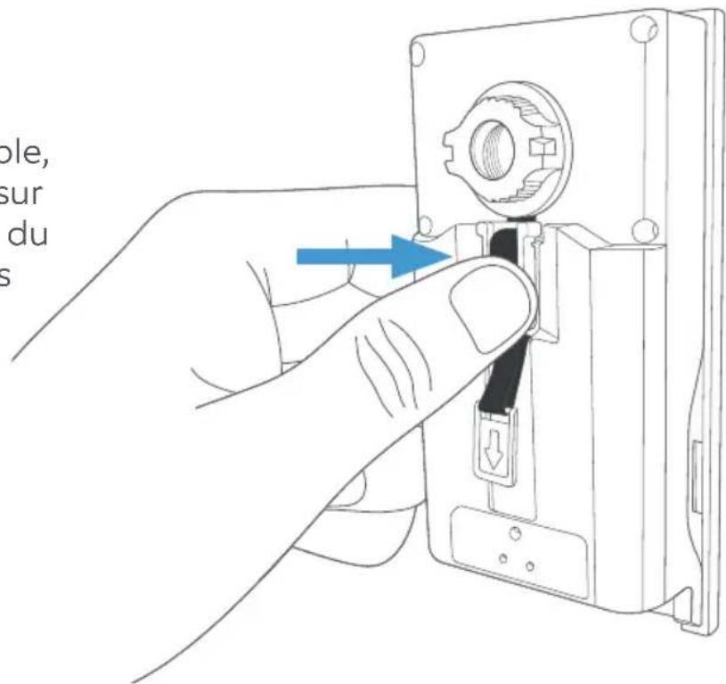 RING Door View Cam - Branchez le connecteur. - 1
