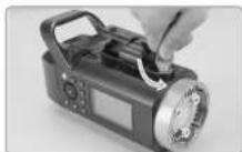 GODOX Witstro AD400 Pro - Detacher le support de montage - 1