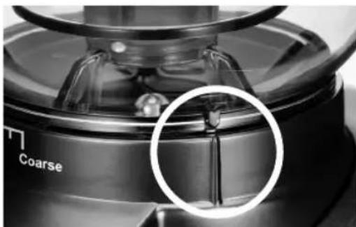 Solis Scala Plus 1661 - RIEMPIRE IL CONTENITORE PER I CHICCHI DI CAFFE - 3